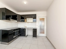 APPARTEMENT 3 PIECES  210 000 EUROS