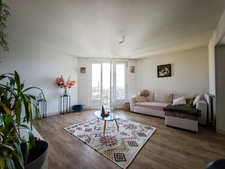 CHOLET IMMEUBLE DE RAPPORT EN EXCELLENT ETAT