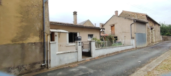 Maison à vendre 4 pièces SAINT JOUIN DE MARNES (79)
