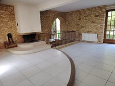 Maison à vendre 9 pièces IRAIS (79)