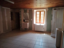 Maison à vendre 9 pièces IRAIS (79)