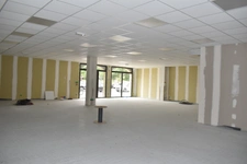 A vendre AIRVAULT Local commercial 