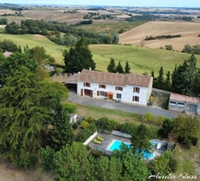 Maison à vendre 10 pièces 315m² terrain de 3077m² avec piscine MEZERVILLE (11)