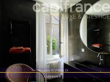 Propriété à vendre 17 pièces en plein centre de DOL DE BRETAGNE (35) - proche de Saint Malo