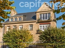 Propriété à vendre 17 pièces en plein centre de DOL DE BRETAGNE (35) - proche de Saint Malo
