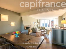 Propriété à vendre 17 pièces en plein centre de DOL DE BRETAGNE (35) - proche de Saint Malo