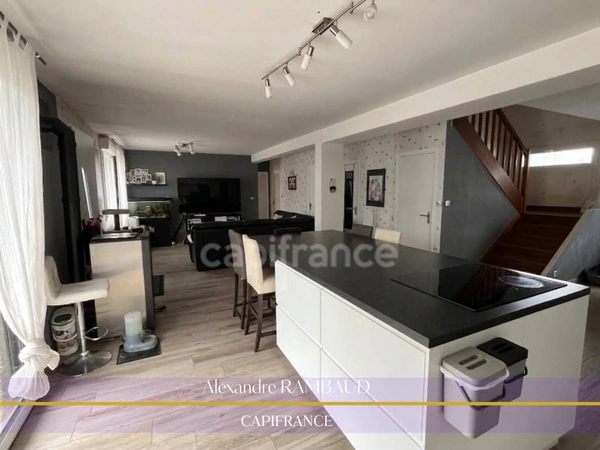 Maison à vendre 6 pièces LIFFRE (35)