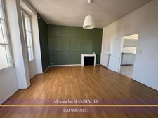 Appartement à vendre 2 pièces SAINT MEEN LE GRAND (35)