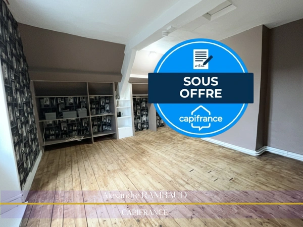 Maison proche d'ERNEE 53500