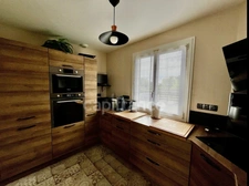 MAISON INDEPENDANDE -  JARDIN 800 m²