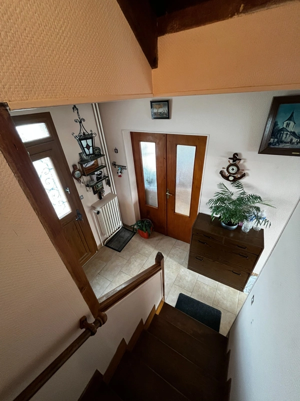 Maison à vendre 6 pièces  (60)