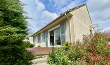 MAISON INDEPENDANDE -  JARDIN 800 m²