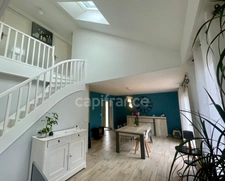 MAISON INDEPENDANDE -  JARDIN 800 m²