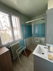Maison à vendre 4 pièces  (60)