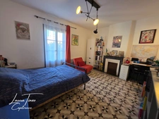 Charming house with separate apartment – Montpellier, Aubes district