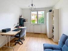 Belle maison familiale 4 ch avec jardin paysager, piscine et grands espaces annexes  (73)