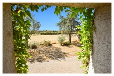 Stone house of 120 m2 with 5112 m2 of land in SAINT EMILAND (71)