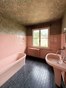 145m2 house with land in the center of Le Creusot