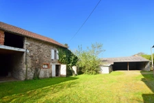 Ancienne ferme de 87 m2 à rénover avec dépendances à Collonge la Madeleine (71)