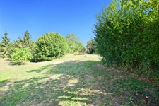 House SAINT MAURICE LES COUCHES of 75m2 with courtyard