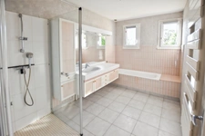 Maison sur sous-sol de 149 m2 avec 1840 m2 de terrain  à FARGES LES CHALON (71)