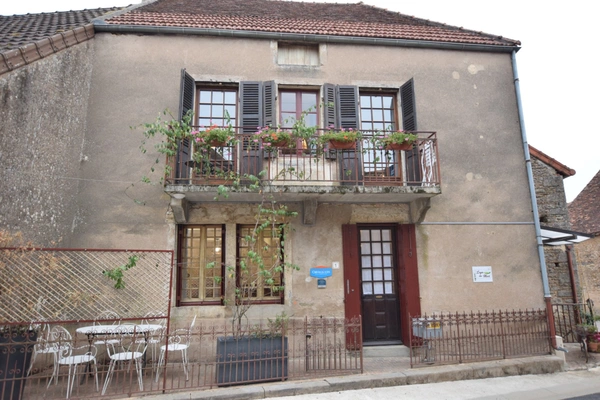 Maison  de 77 m2 à SAINT SERNIN DU PLAIN (71)