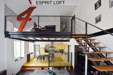 House + two rental apartments with 2455 m2 of land 