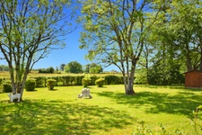 Property for sale in Antully with 4577 m2 of land 