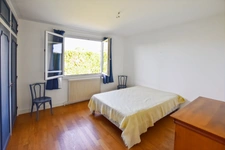 Maison sur sous-sol de 149 m2 avec 1840 m2 de terrain  à FARGES LES CHALON (71)
