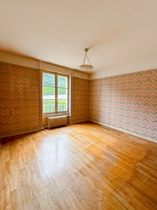 145m2 house with land in the center of Le Creusot