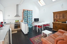 Ensemble de maisons avec 3000 m2 de terrain à Sernin du Plain 