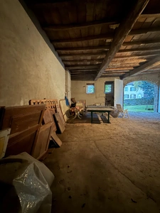 Stone property of 252 m2, with outbuildings, in COUCHES with 1186 m2 of land.
