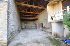 Propriete agricole avec deux maisons, bâtiments et 2,9 hectares de terrain CREOT (71)