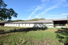 Propriete agricole avec deux maisons, bâtiments et 2,9 hectares de terrain CREOT (71)