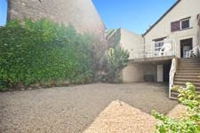 House SAINT MAURICE LES COUCHES of 75m2 with courtyard