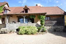 Stone house of 120 m2 with 5112 m2 of land in SAINT EMILAND (71)