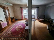 House on Couches of 195 m2 with courtyard and commercial premises