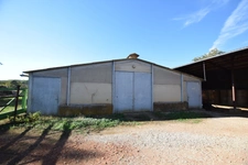 Propriete agricole avec deux maisons, bâtiments et 2,9 hectares de terrain CREOT (71)