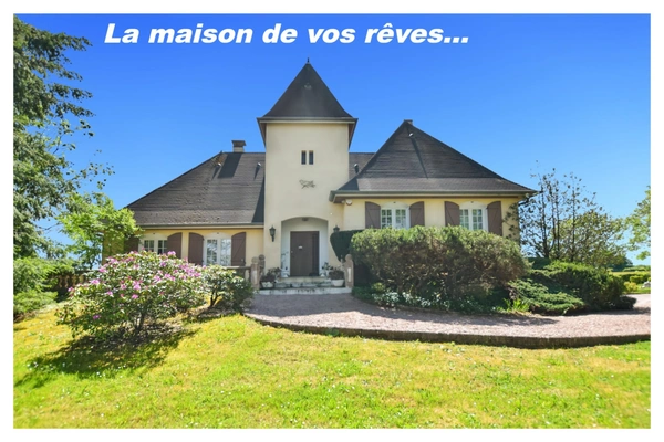 Propriete à vendre à ANTULLY avec terrain de 4577 m2 