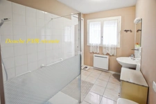 House of 115 m2 in PARAY LE MONIAL with 690 m2 of land.