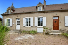 Propriété de 140 m2 à Auxy, avec 1466 m2 de terrain clos.