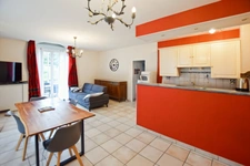 Ensemble de maisons avec 3000 m2 de terrain à Sernin du Plain 
