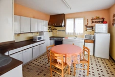 House of 115 m2 in PARAY LE MONIAL with 690 m2 of land.