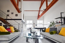 House + two rental apartments with 2455 m2 of land 