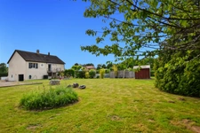 Maison sur sous-sol de 156 m2avec terrain de 4283 m2 à  ANTULLY (71)