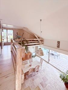 House of 157 m2, swimming pool and land of 3715 m2 in COUCHES (71)