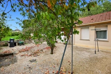 Ensemble de maisons avec 3000 m2 de terrain à Sernin du Plain 