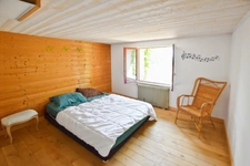 Stone house of 120 m2 with 5112 m2 of land in SAINT EMILAND (71)