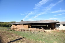 Propriete agricole avec deux maisons, bâtiments et 2,9 hectares de terrain CREOT (71)