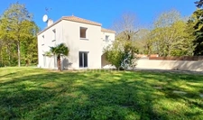 A haven of peace nestled between the lake and the countryside – Passay, La Chevrolière (44)